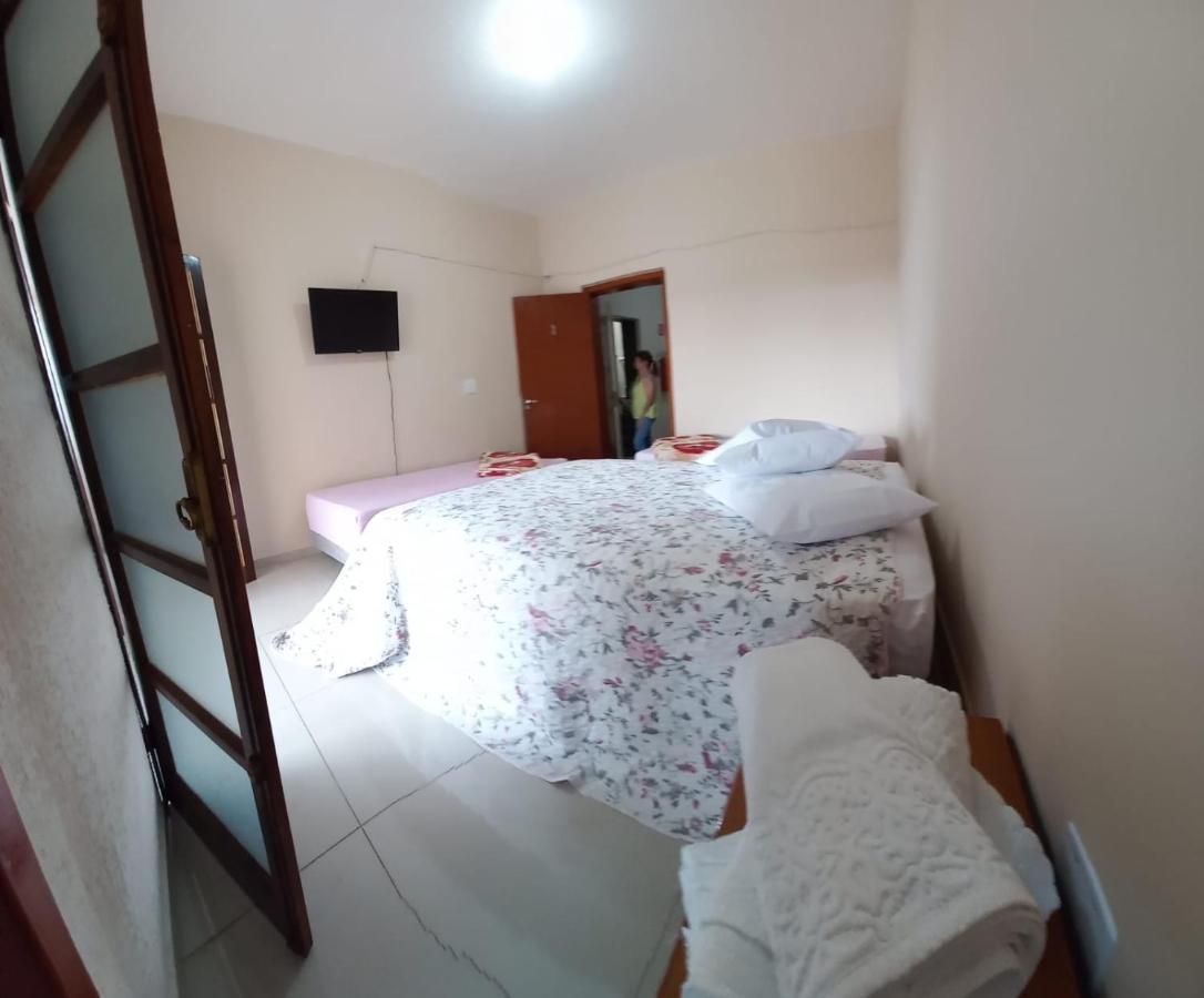 Santa Helena Pousada Cachoeira Paulista Bagian luar foto